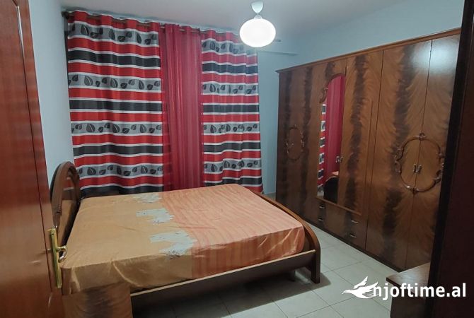 Shtepi me qera 1+1 ne Tirane - 30,020 Leke
