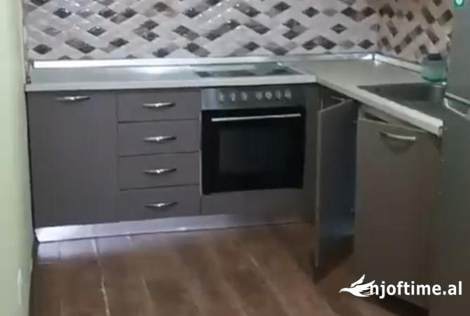 Shtepi me qera 1+1 ne Tirane - 40,800 Leke