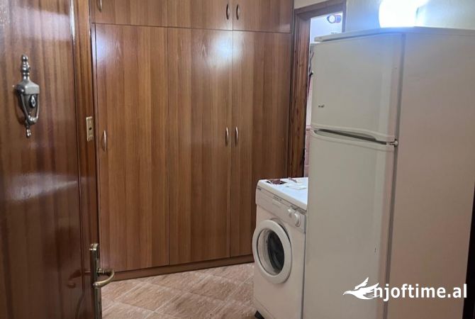 Shtepi me qera 1+1 ne Tirane - 35,511 Leke