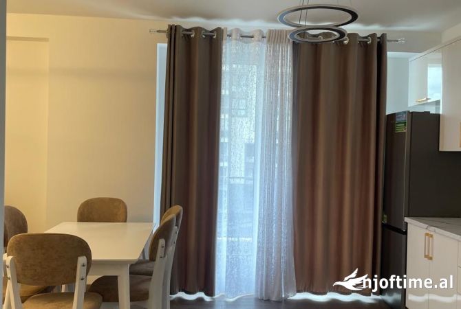 Shtepi me qera 2+1 ne Tirane - 700 Euro