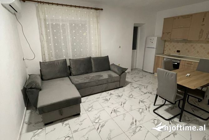 Shtepi me qera 1+1 ne Tirane - 38,000 Leke