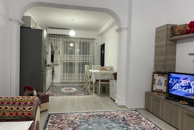 Shtepi me qera 1+1 ne Tirane - 503 Euro