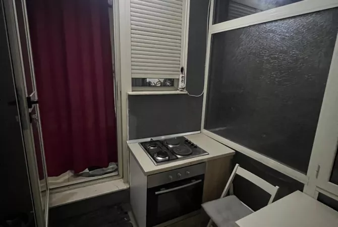 Shtepi me qera Garsoniere ne Tirane - 30,000 Leke