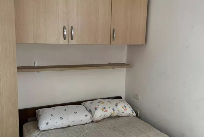 Shtepi me qera Garsoniere ne Tirane - 30,000 Leke