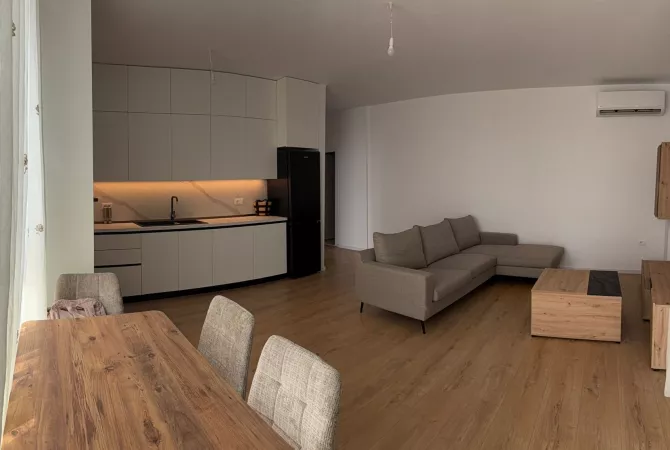 Shtepi me qera 1+1 ne Tirane - 450 Euro