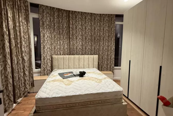 Shtepi me qera 1+1 ne Tirane - 48,000 Leke