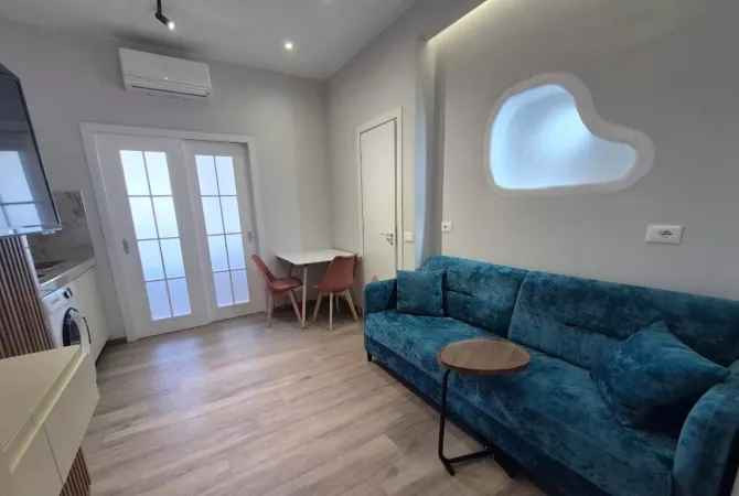 Shtepi me qera 2+1 ne Tirane - 501 Euro