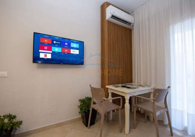 Shtepi ne shitje Apartament ne Vlore, 1+1, Mobilimi E mobiluar, Pagesa 180,000  Euro.