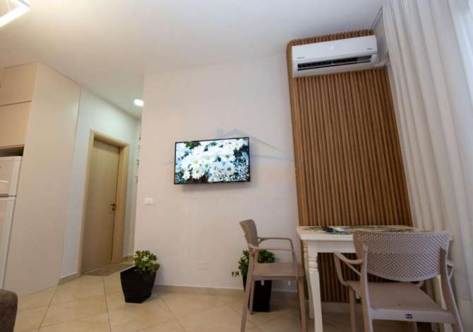 Shtepi ne shitje Apartament ne Vlore, 1+1, Mobilimi E mobiluar, Pagesa 180,000  Euro.