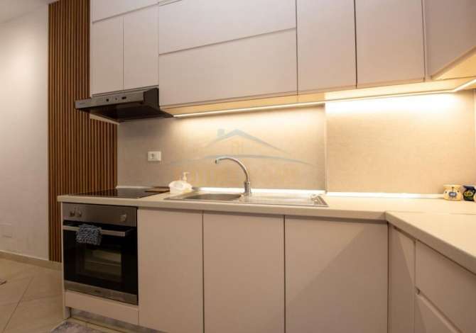 Shtepi ne shitje Apartament ne Vlore, 1+1, Mobilimi E mobiluar, Pagesa 180,000  Euro.