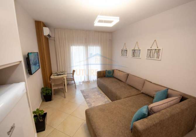 Shtepi ne shitje 1+1 ne Vlore - 180,000 Euro