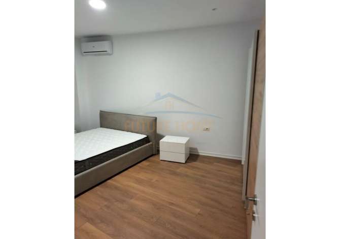 Shtepi ne shitje Apartament ne Vlore, 3+1, Mobilimi E mobiluar, Pagesa 154,356  Euro.