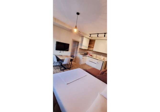 Shtepi ne shitje Apartament ne Sarande, 3+1, Mobilimi E mobiluar, Pagesa 187,790  Euro.