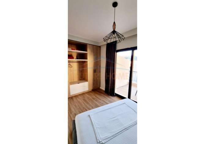 Shtepi ne shitje Apartament ne Sarande, 3+1, Mobilimi E mobiluar, Pagesa 187,790  Euro.