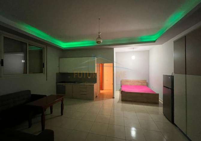 Shtepi ne shitje Apartament ne Vlore, Garsoniere, Mobilimi E mobiluar, Pagesa 75,000  Euro.