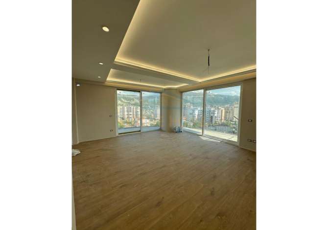 Shtepi ne shitje 2+1 ne Vlore - 220,000 Euro