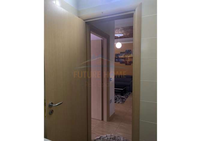 Shtepi me qera Apartament ne Vlore, 2+1, Mobilimi E mobiluar, Pagesa 350  Euro.