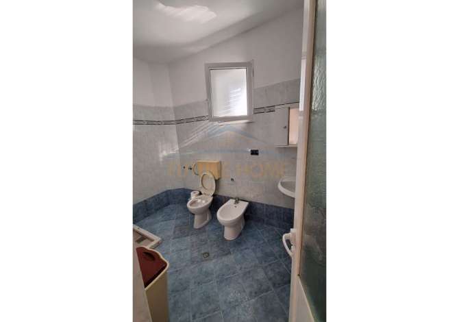 Shtepi ne shitje Apartament ne Vlore, 2+1, Mobilimi E mobiluar, Pagesa 230,000  Euro.