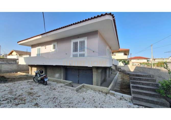 Casa in vendita 2+1 a Valona - 230,000 Euro