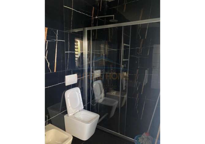 Shtepi ne shitje Apartament ne Vlore, 1+1, Mobilimi E mobiluar, Pagesa 73,500  Euro.