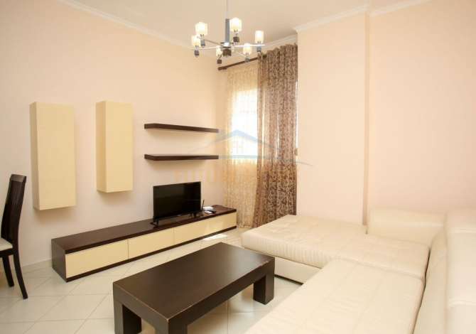Shtepi me qera 1+1 ne Vlore - 300 Euro