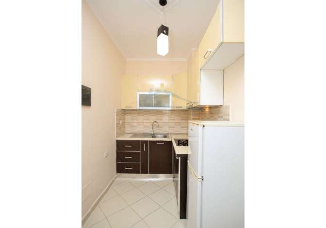 Shtepi me qera 1+1 ne Vlore - 300 Euro