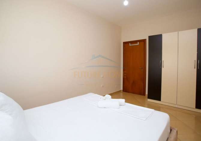 Shtepi me qera Apartament ne Vlore, 1+1, Mobilimi E mobiluar, Pagesa 300  Euro.