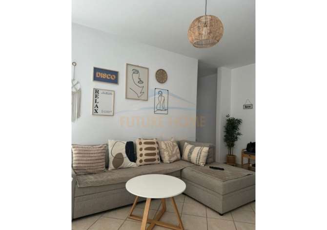 Shtepi me qera Apartament ne Vlore, 1+1, Mobilimi E mobiluar, Pagesa 350  Euro.