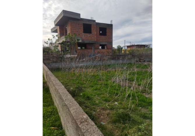 Shtepi ne shitje 4+1 ne Fier - 85,000 Euro