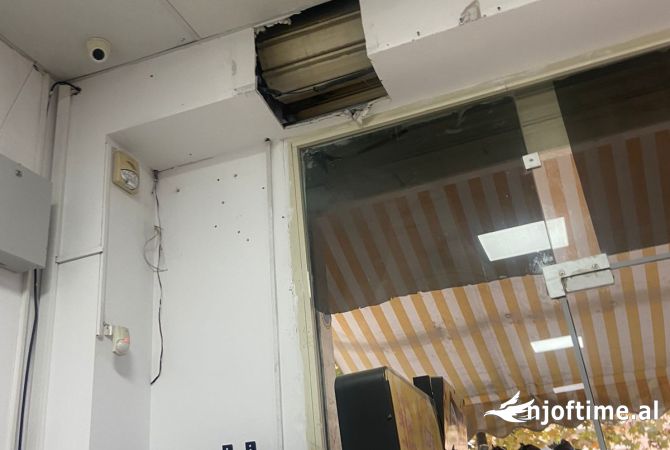 Ambient biznesi me qera 1+1 ne Vlore - 500 Euro
