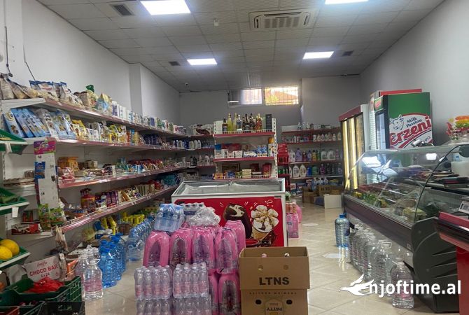 Ambient biznesi me qera 1+1 ne Vlore - 500 Euro
