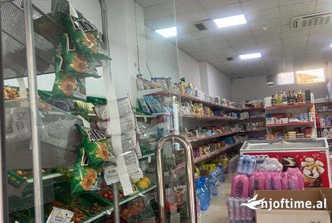 Qera, Ambjent supemarket+ shitet biznesi, te  lokal Hannover, Lungomare , Vlore RV46455