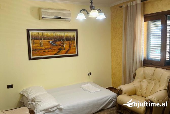 Shtepi me qera 3+1 ne Vlore - 400 Euro