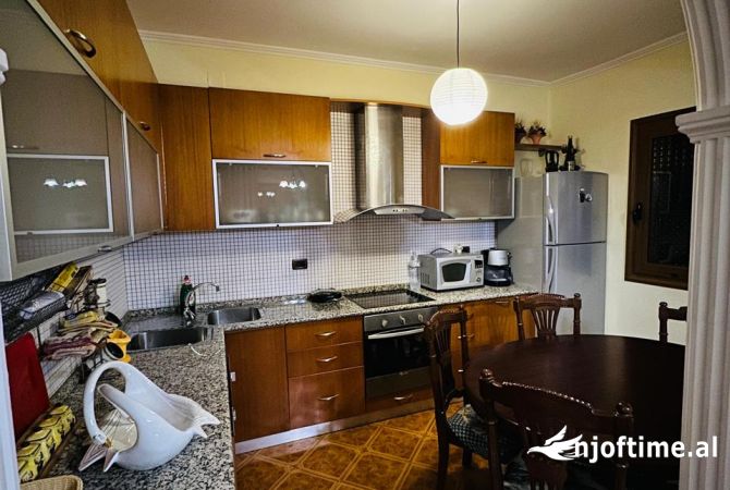 Shtepi me qera 3+1 ne Vlore - 400 Euro
