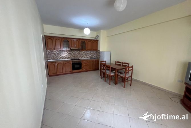 Shtepi ne shitje 1+1 ne Vlore - 85,000 Euro