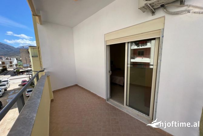 Shtepi ne shitje Apartament ne Vlore, 1+1, Mobilimi E mobiluar, Pagesa 85,000  Euro.