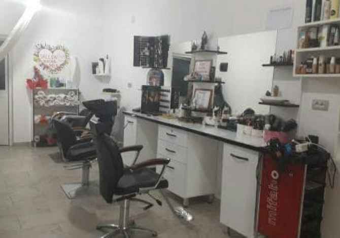 Pajisje biznesi ne shitje  ne Tirane - 175,000 Leke