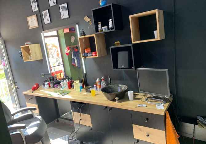 Pajisje biznesi ne shitje  ne Tirane - 40,000 Leke