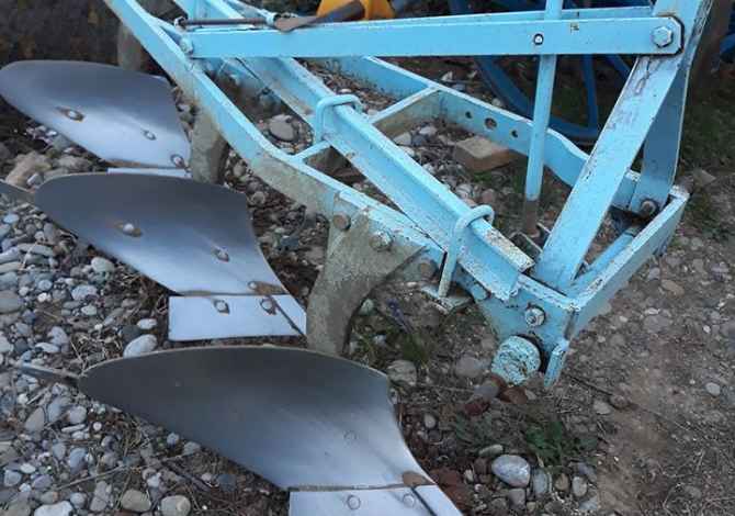 Shes plug 3 vesh ne gjendje shume te mire