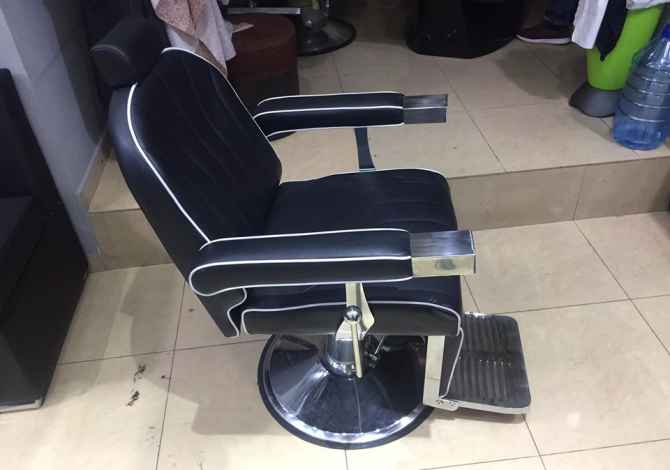 Pajisje biznesi ne shitje  ne Tirane - 25,000 Leke