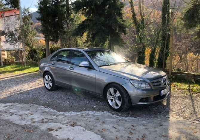 Makina ne shitje ne Tirane - 7,000 Euro