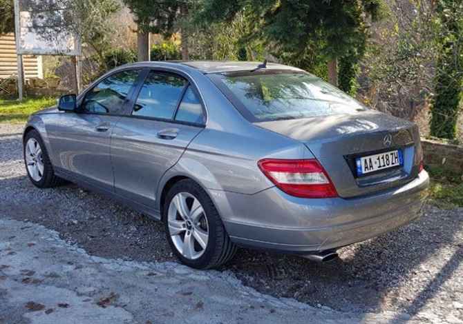 Makina ne shitje ne Tirane, Mercedes-Benz, 2008 Diesel,Kambio 0.07 Pagesa 7,000  Euro.
