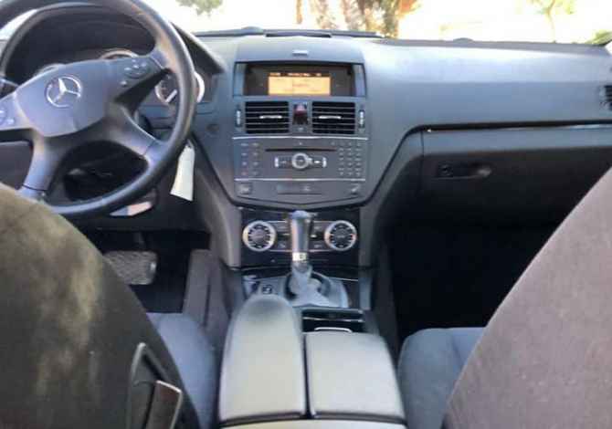 Makina ne shitje ne Tirane, Mercedes-Benz, 2008 Diesel,Kambio 0.07 Pagesa 7,000  Euro.