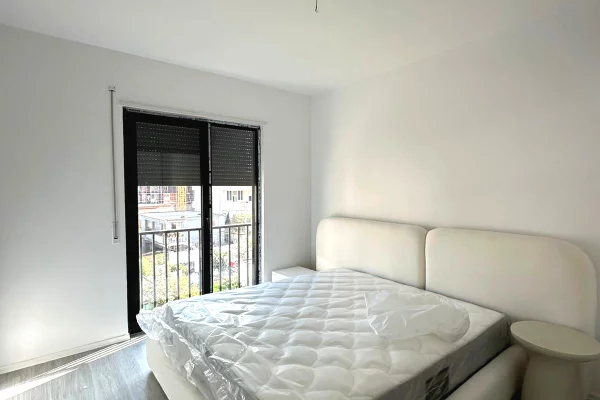 Jepet me qera Apartament 1+1