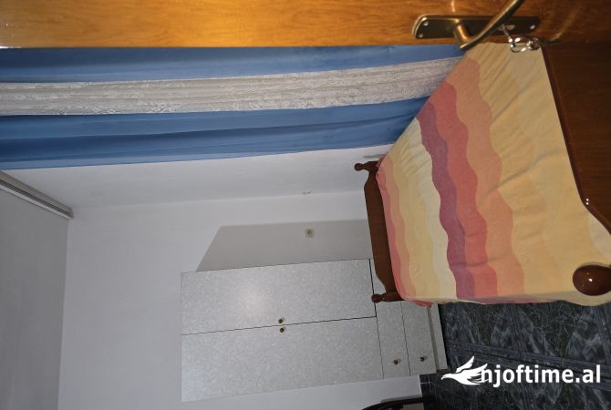 Shtepi me qera Shtepi Private ne Tirane, 1+1, Mobilimi Pjeserisht e mobiluar, Pagesa 29,000  Leke.