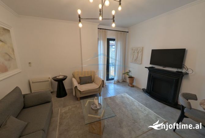 Shtepi me qera 1+1 ne Tirane - 1,000 Euro