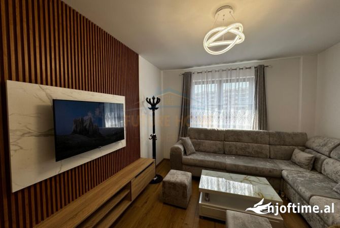 Shtepi me qera Apartament ne Tirane, 1+1, Mobilimi E mobiluar, Pagesa 600  Euro.