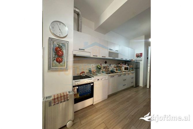 Shtepi ne shitje 2+1 ne Tirane - 112,000 Euro