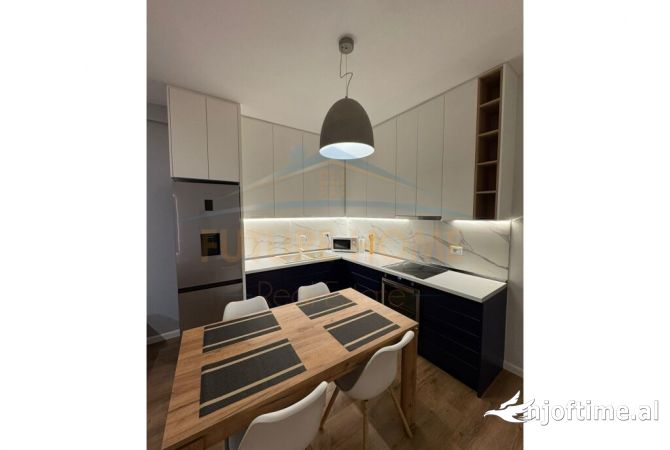 Shtepi ne shitje 2+1 ne Tirane - 239,000 Euro