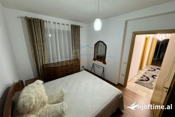 Shtepi me qera 3+1 ne Tirane - 850 Euro